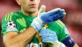 英超五强集体出击，冲击联赛杯首个冠军